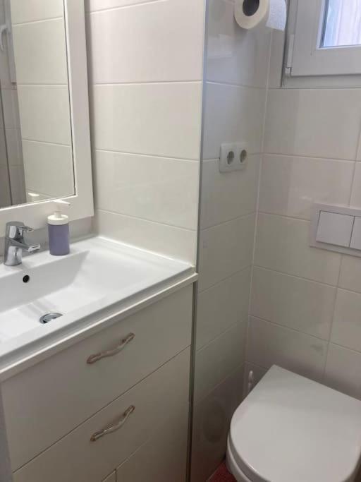 זאגרב Apartment Bonjour, 5Th Floor, No Elevator מראה חיצוני תמונה