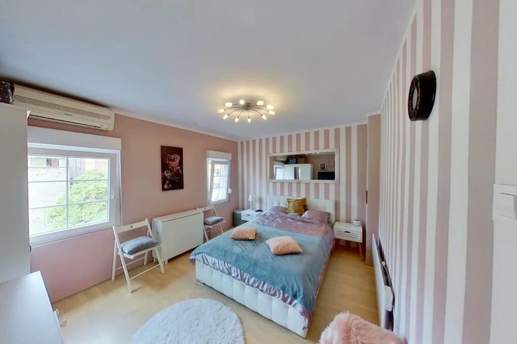 זאגרב Apartment Bonjour, 5Th Floor, No Elevator מראה חיצוני תמונה